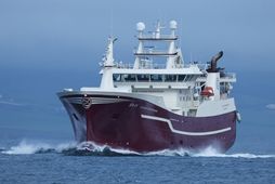 Vertíðin er hafin. Uppsjávarskip Samherja, Vilhelm Þorsteinsson EA 11, siglir hér út Eyjafjörð á makrílveiðar.