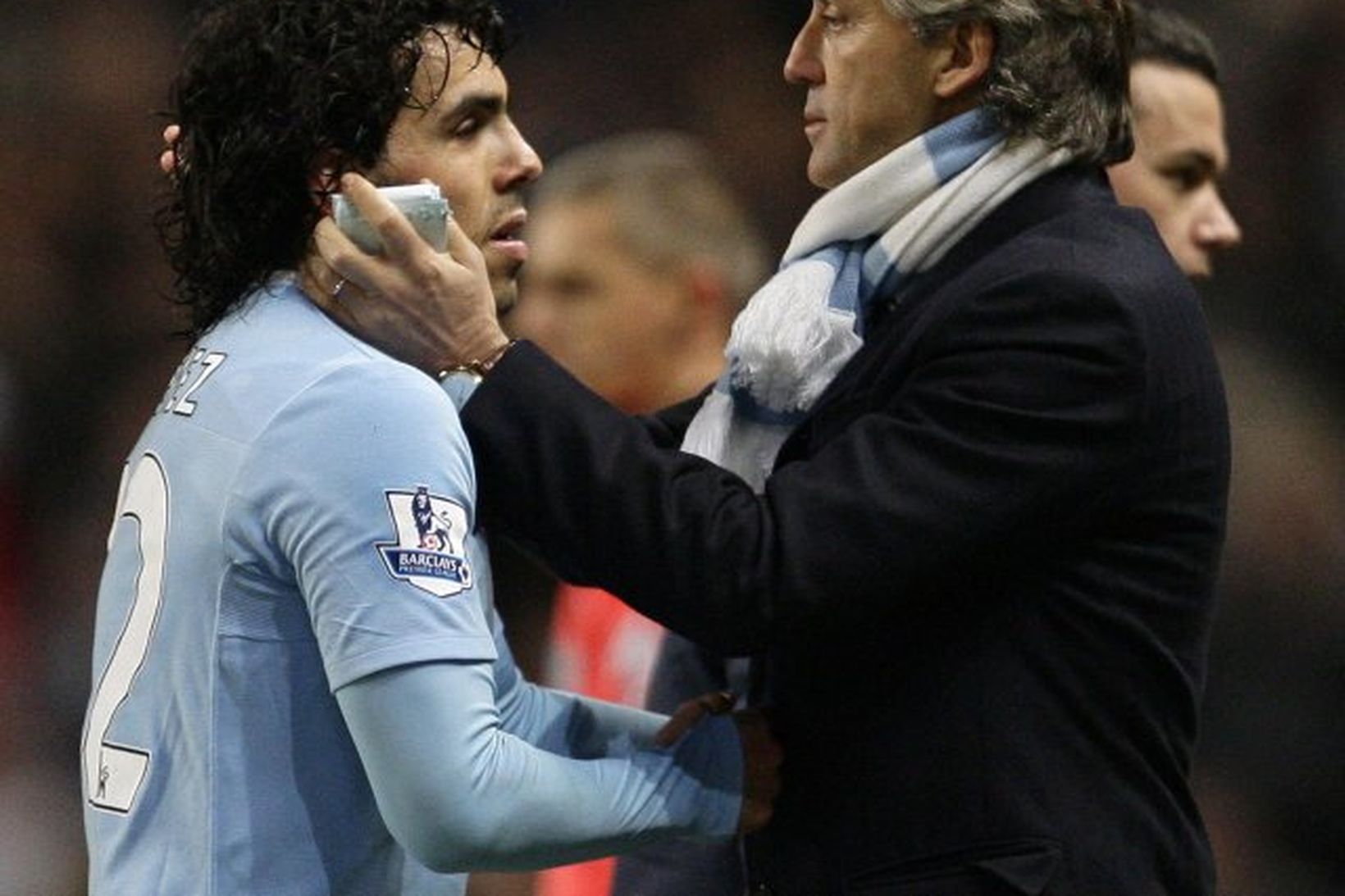 Roberto Mancini knattspyrnustjóri Manchester City ásamt Carlos Tévez.