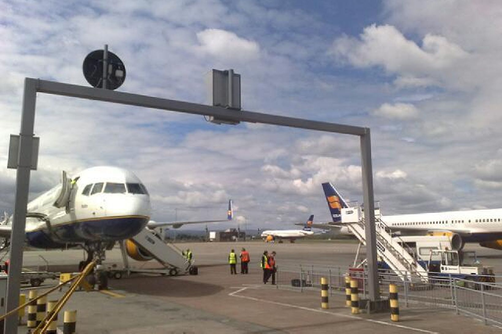 Boeing-vélar frá Icelandair á flugvellinum í Glasgow í morgun.