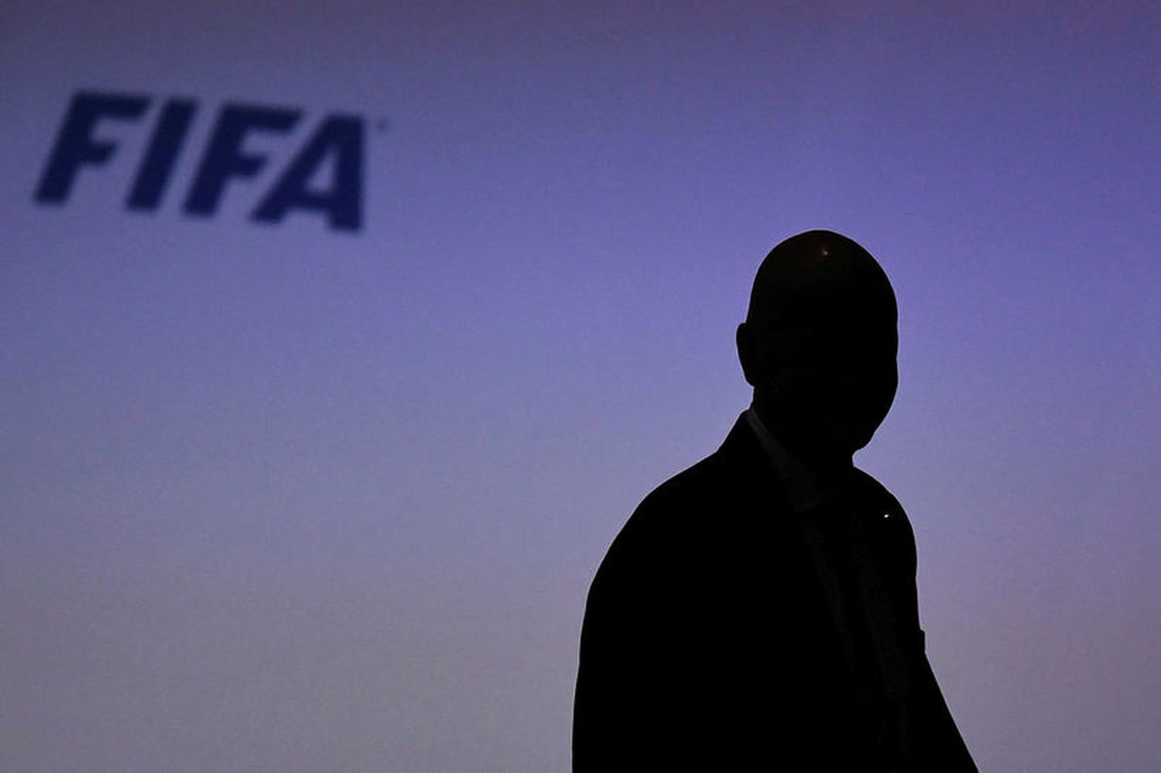 Útlinur Gianni Infantino, forseta FIFA, á nýafstöðnu ársþingi sambandsins.