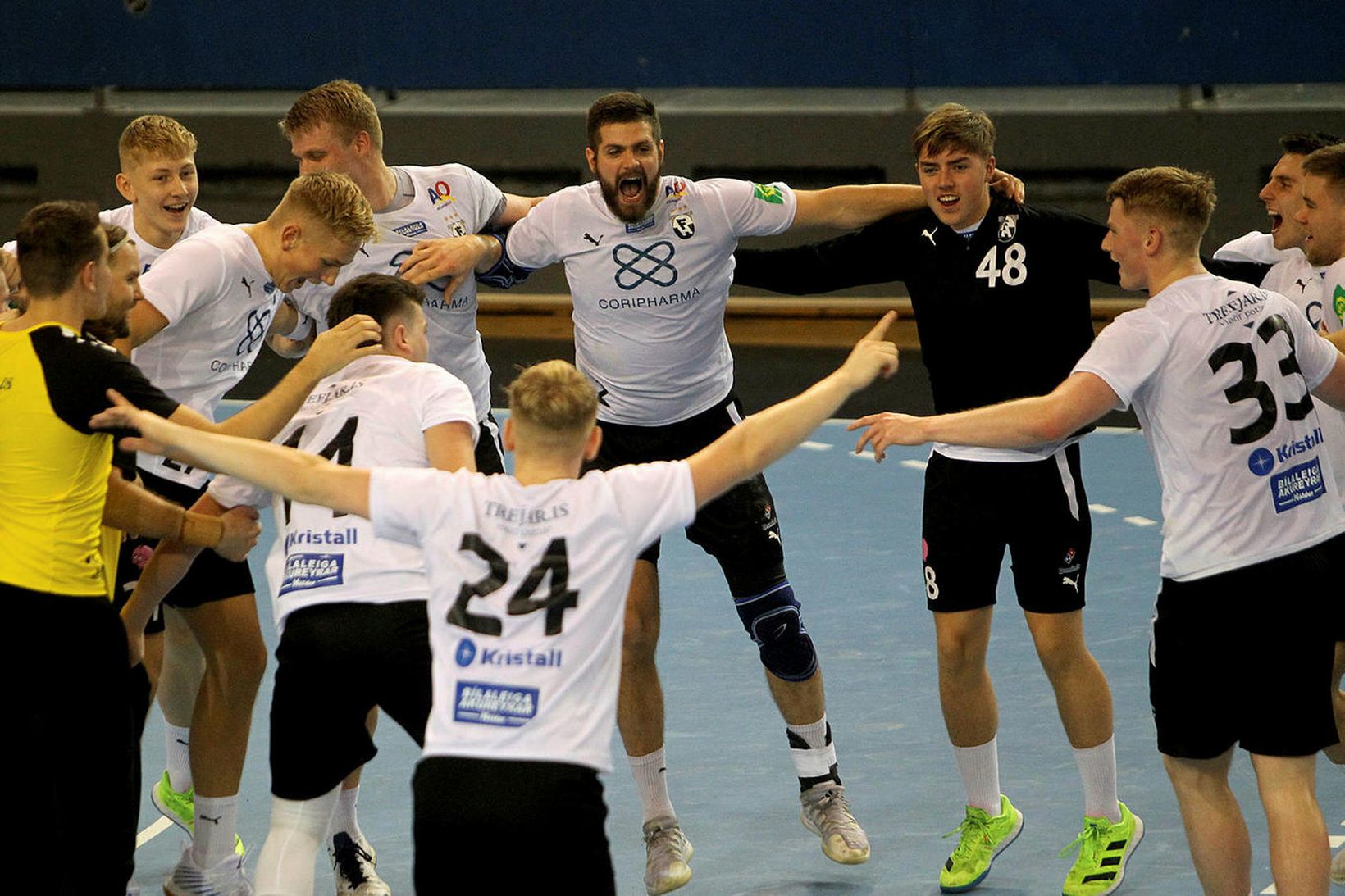 FH-ingar fagna sigrinum gegn Partizan í 2. umferð en þeir …