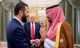 Ahmed al-Sharaa, forseti Sýrlands, og Mohammed bin Salman, krónprins Sádí-Arabíu heilsast í Ríad í liðinni …