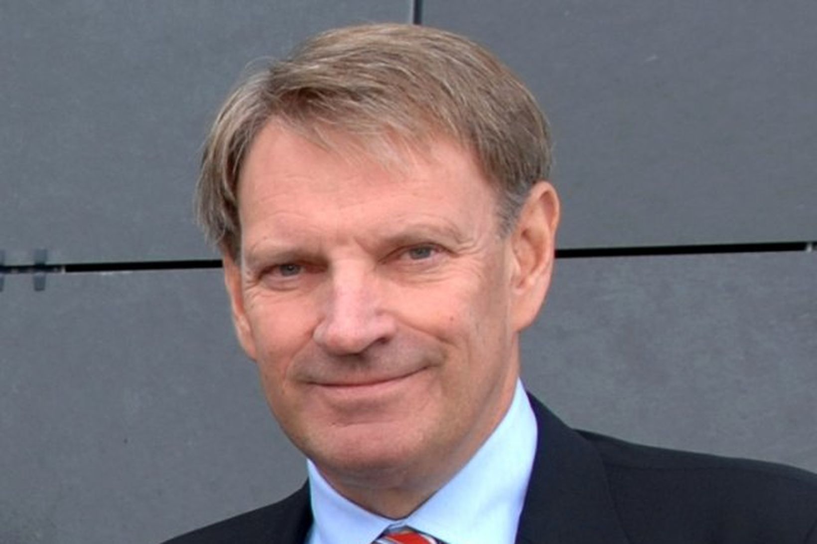 Helgi Magnússon.