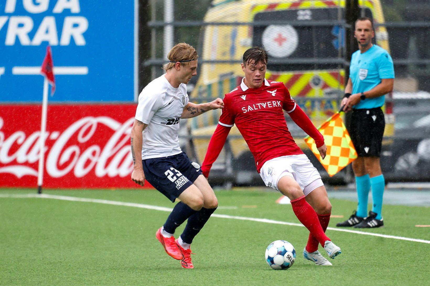 Albin Skoglund heldur áfram með Val