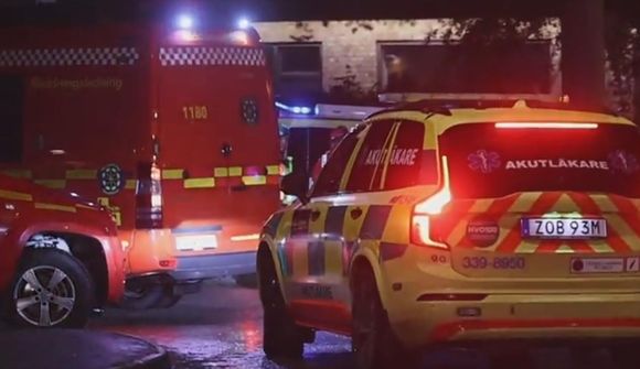 Meintar handsprengjur í stigagangi