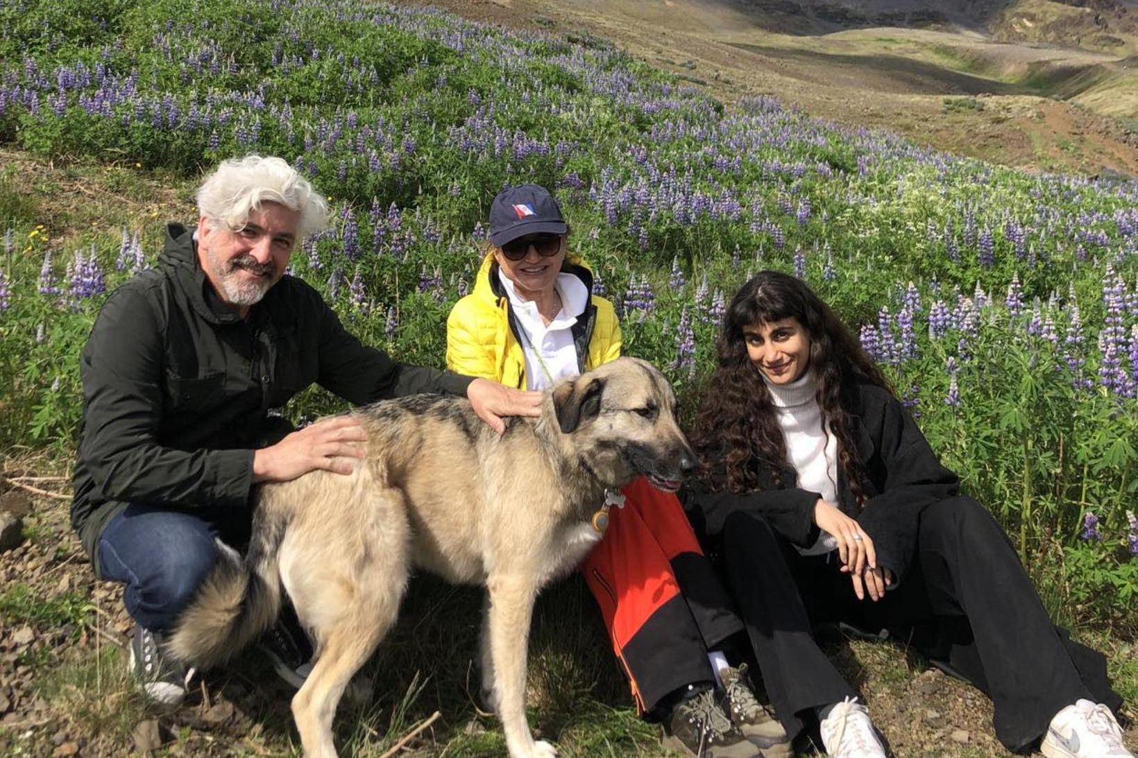 Þau Micah Garen, Dorrit Moussaieff, Anahita Babaei og Samson gerðu …