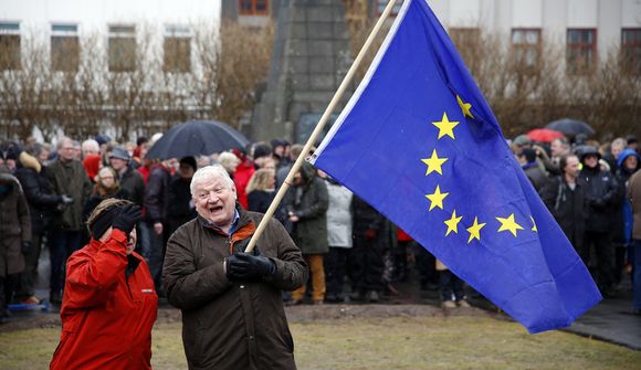 34% styðja orkupakkann - 46% andvígir