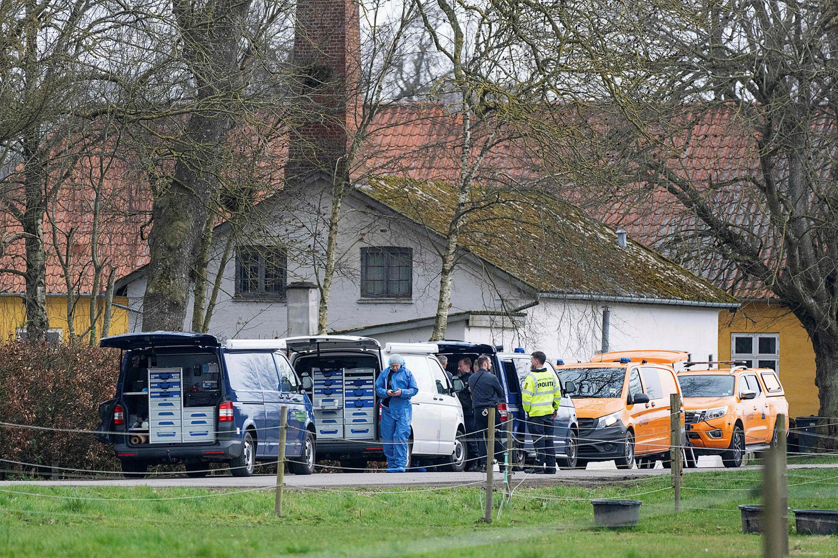 Maðurinn er grunaður um nauðgun og frelsissviptingu.