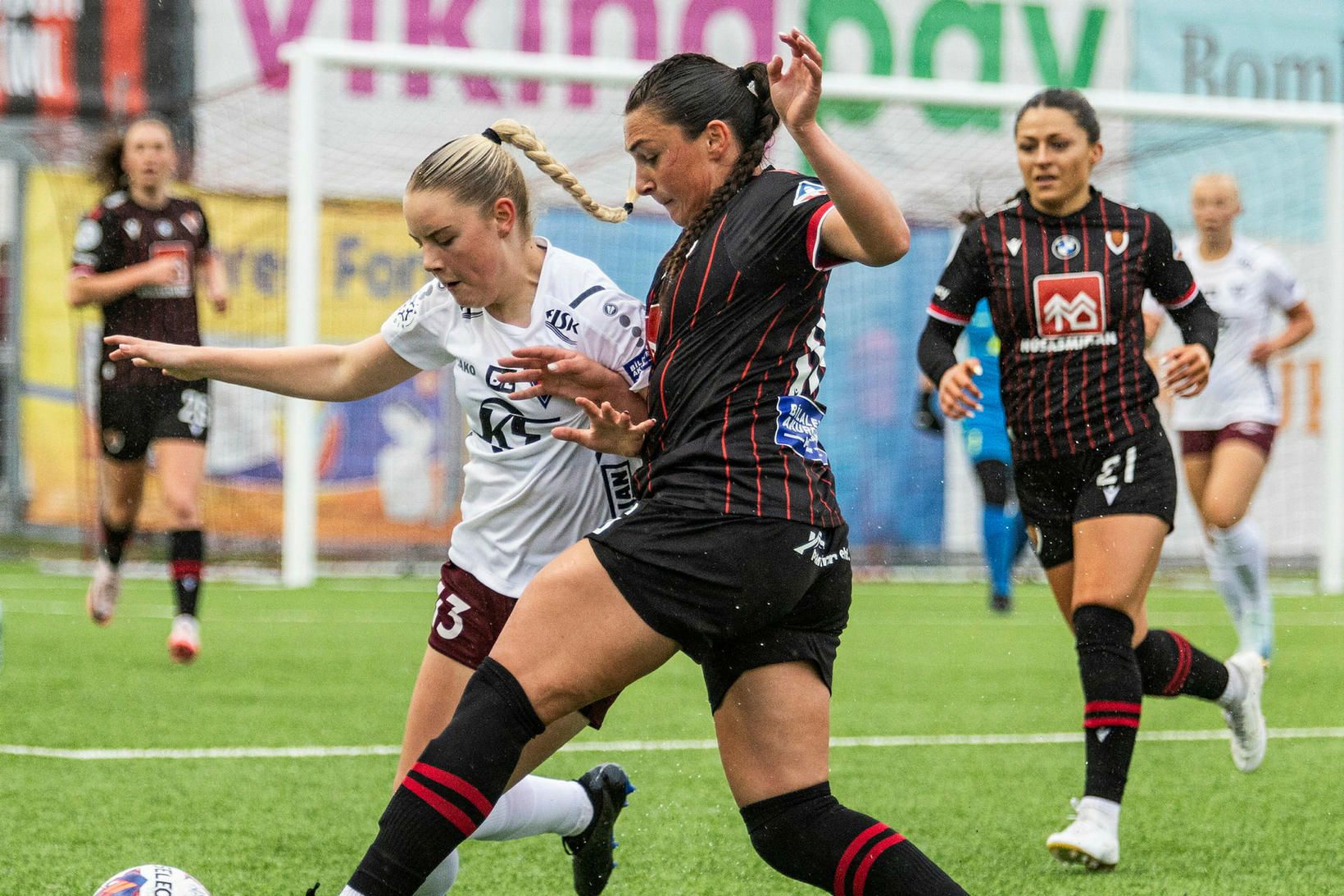 Birgitta Rún Finnbogadóttir og Rachel Diodati í leik Tindastóls og …