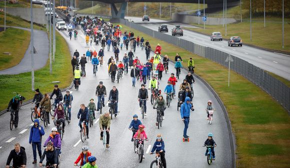 Fjöldi fólks hélt bíllausa daginn hátíðlegan