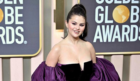 Selena Gomez mætti með litlu systur