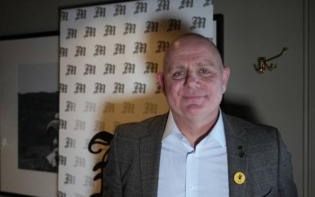 Sigurjón er formaður atvinnuveganefndar og Sleppu ehf.