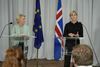 Hefja viðræður um varnarsamstarf