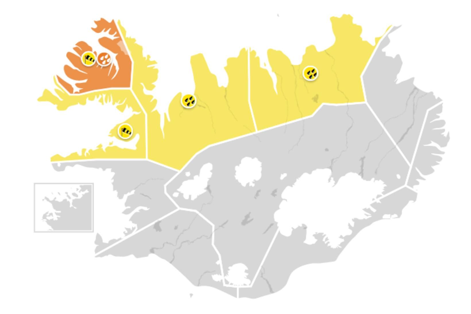 Appelsínugul viðvörun er í gildi á norðanverðum Vestfjörðum.