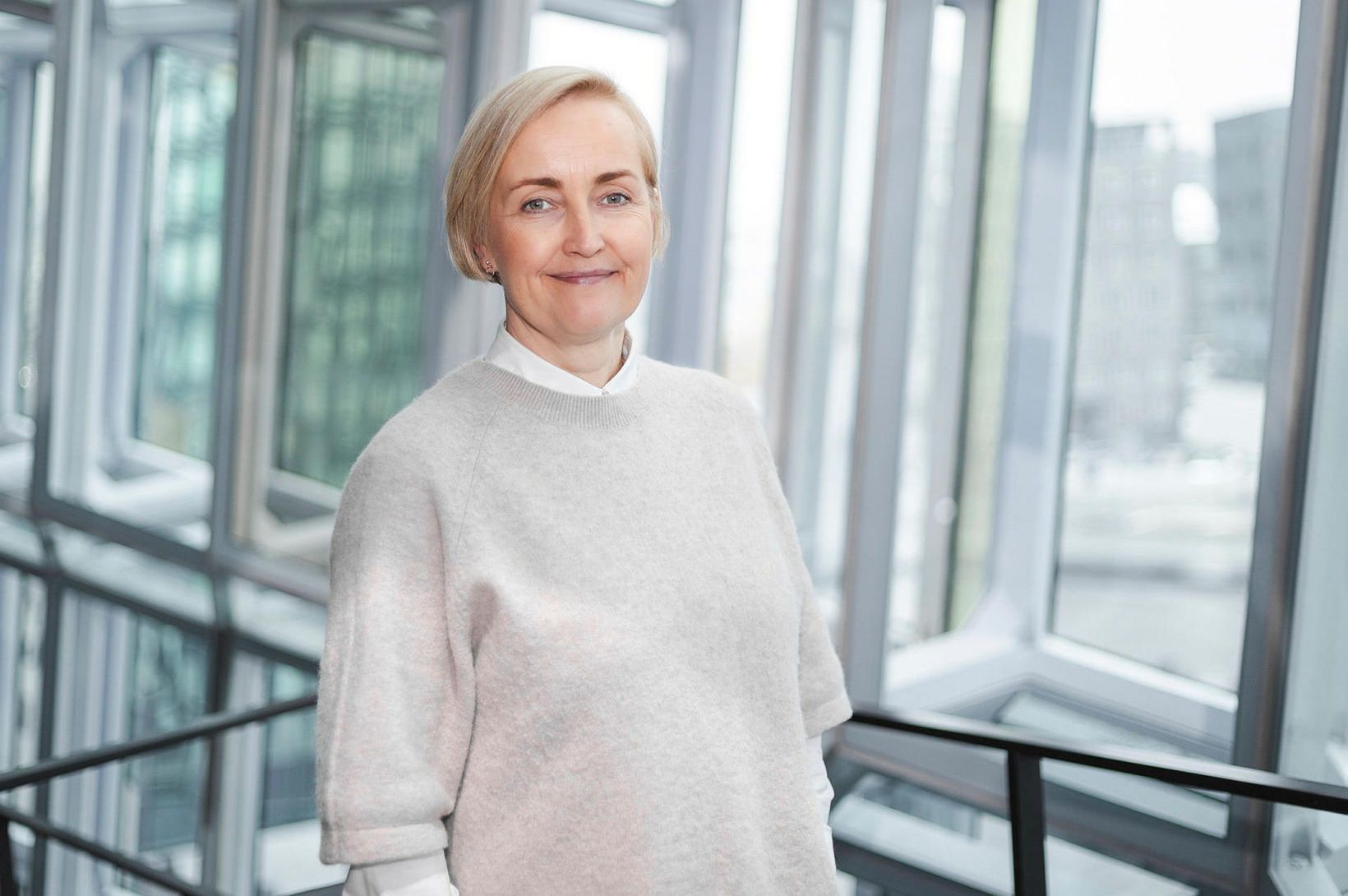 Viðhorf til náms annað og framlag foreldra meira