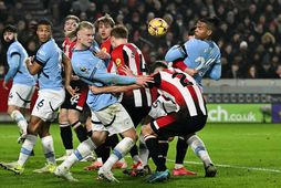 Hart barist í leik Brentford og Manchester City í kvöld.