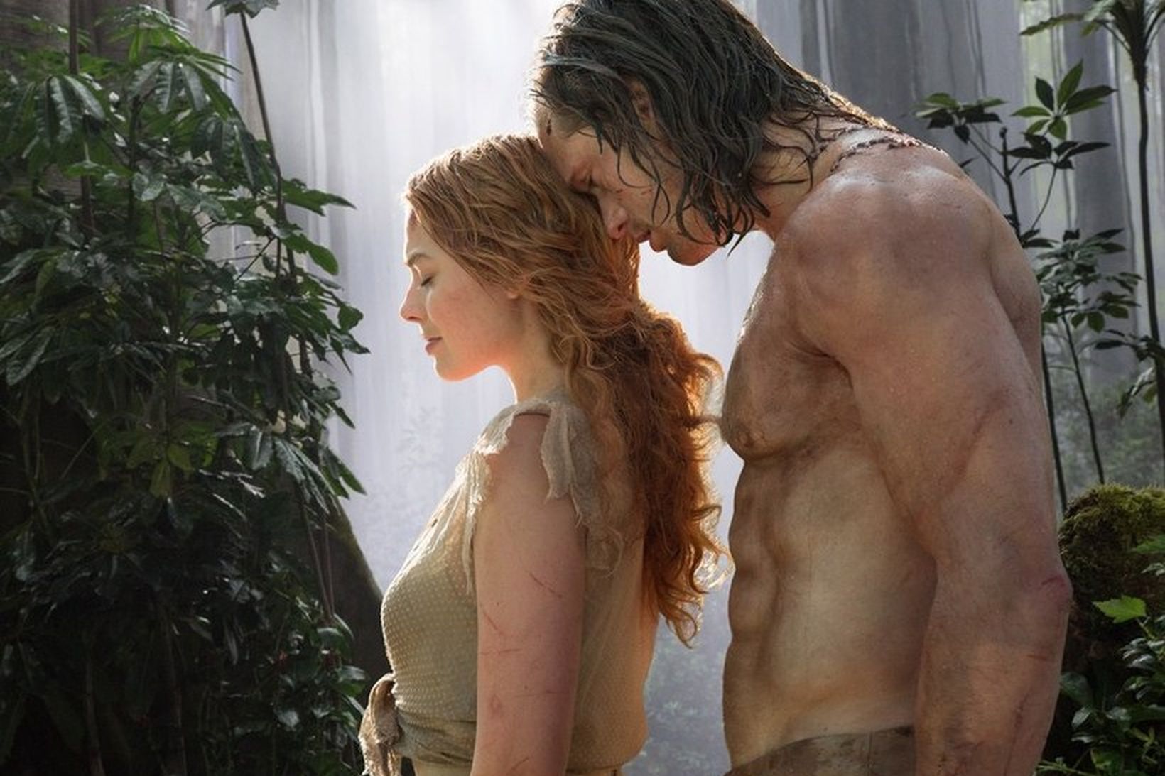 Alexander Skarsgård og Margot Robbie í hlutverkum Tarzans og Jane.