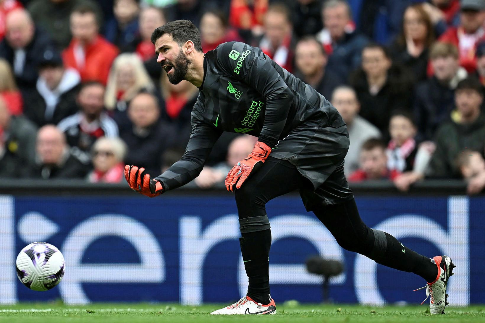 Alisson Becker er talinn í hópi bestu markvarða heims.