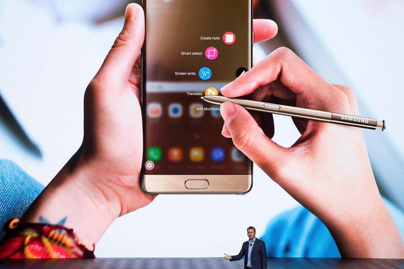 Samsung Galaxy Note 7 getur sprungið á meðan rafhleðslu stendur.