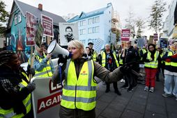 Sólveig Anna Jónsdóttir, formaður Eflingar, á vettvangi við veitingastaðinn Ítalíu í gær.