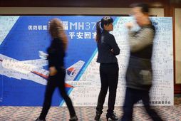 Minningaveggur um hin 239 sem hurfu með flugi MH370 var settur upp á Metro Park …