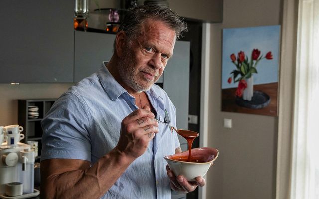 Jóhannes Felixson, betur þekktur sem Jói Fel, afhjúpar hér uppskrifitna að sinni frægu BBQ-sósu sem …