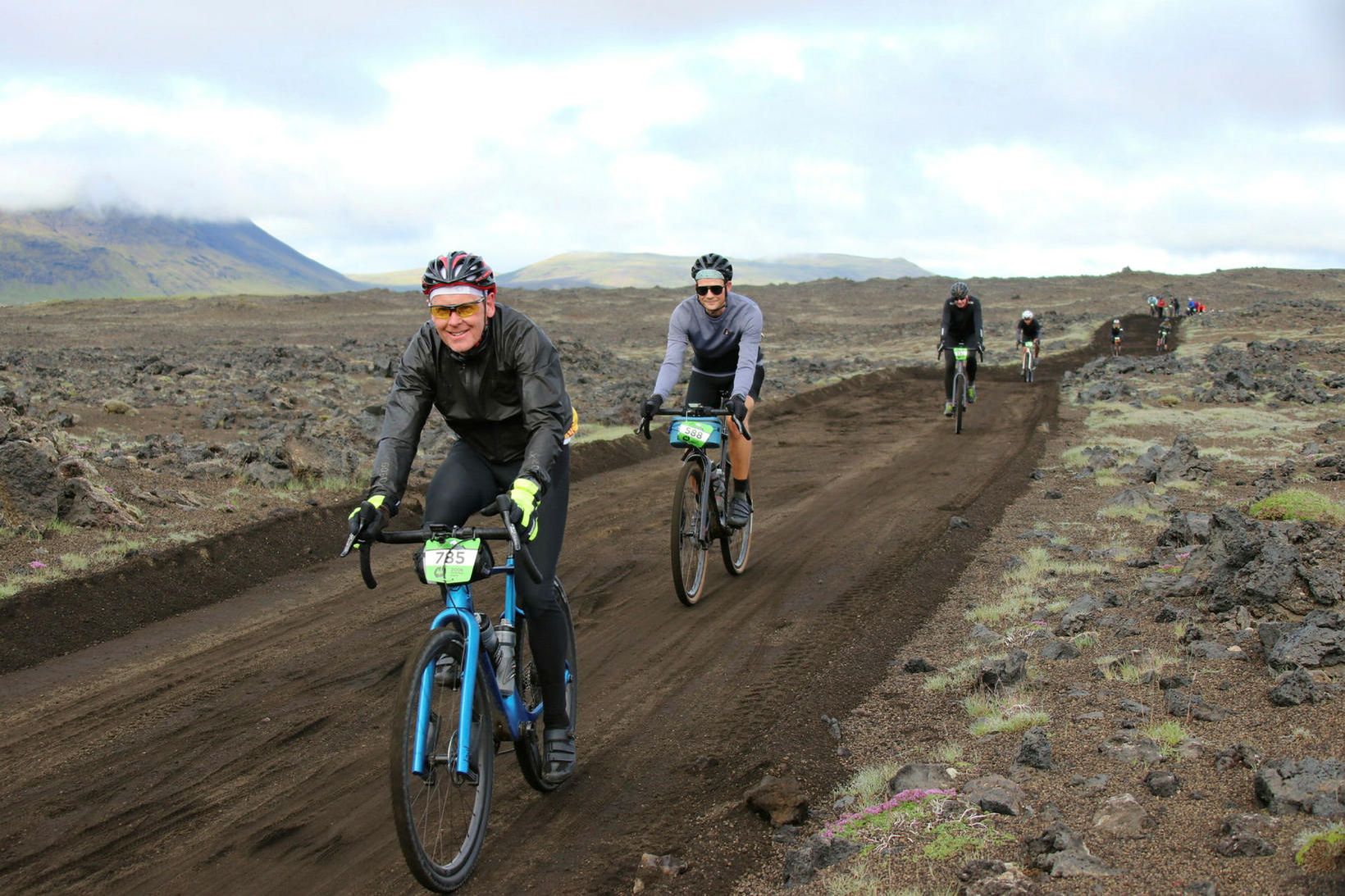 Hjólað er frá Hvolsvelli inn á Syðra-Fjallabak og að Landmannahelli, …