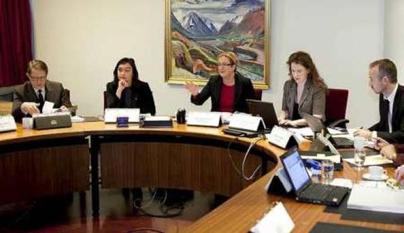 Valgerður á fund Feneyjanefndar