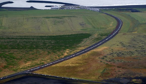 Landeyjaröðin eins og maurar úr lofti