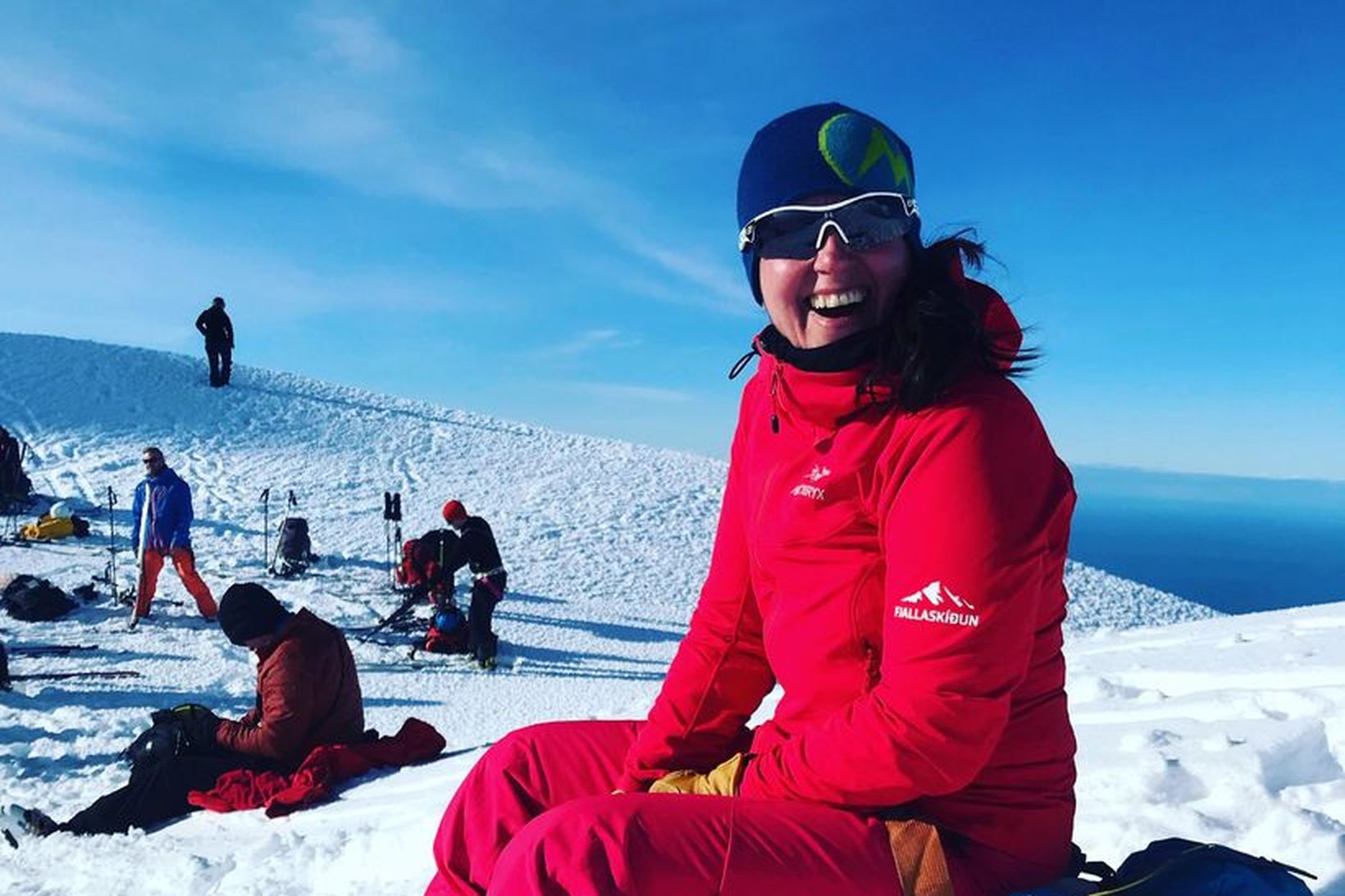 Inga Dagmar í sínu náttúrulega umhverfi uppi á fjalli.
