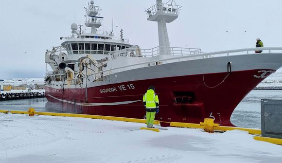 Loðnuráðgjöf hækkar um 57 þúsund tonn