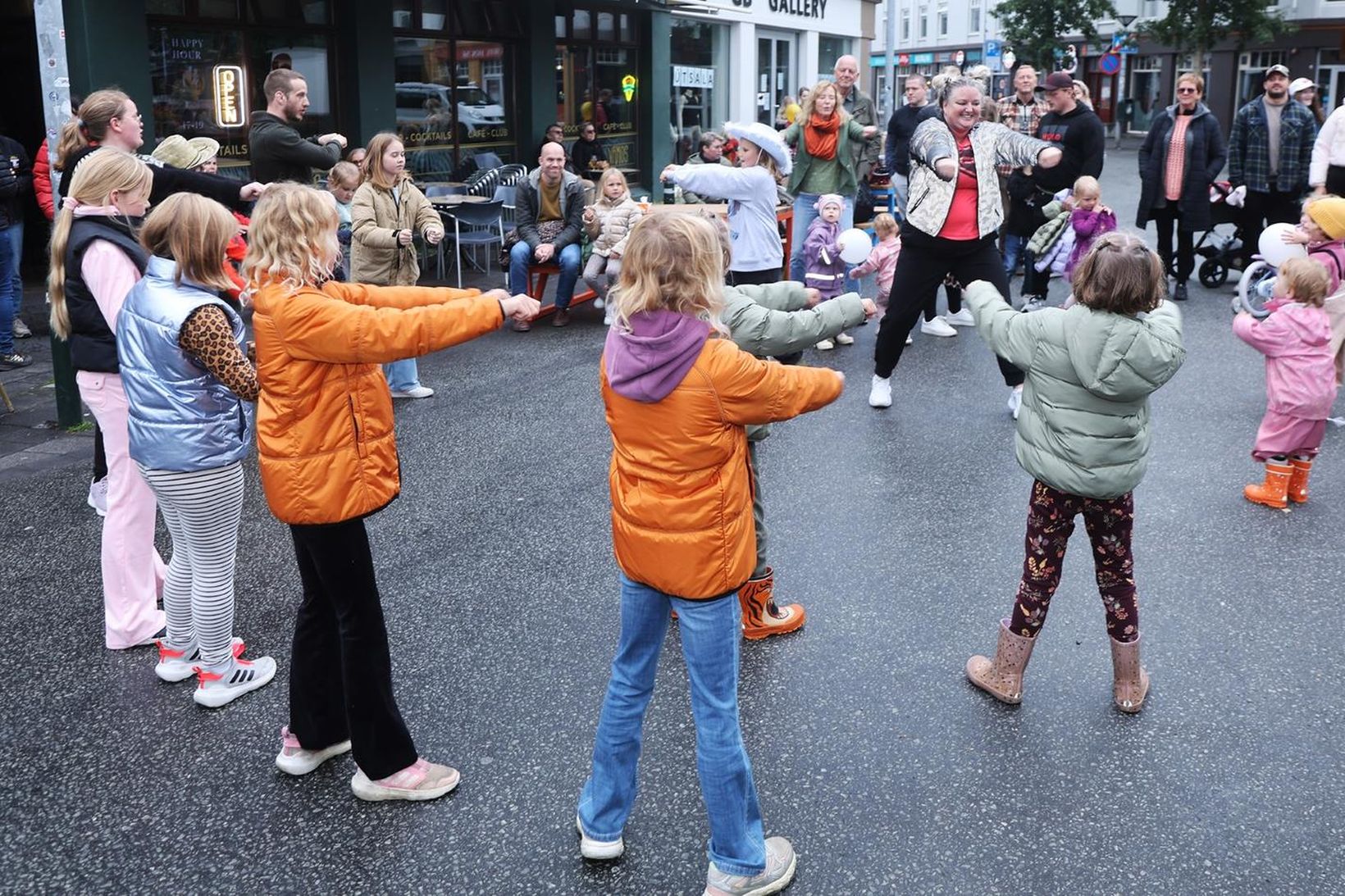 Myndir: Fjör fyrir norðan