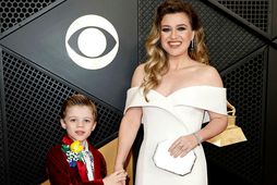 Kelly Clarkson mætti ásamt syni sínum.
