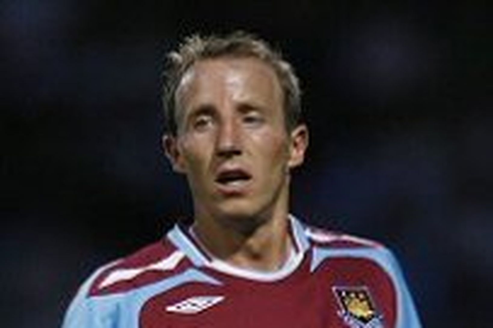 Lee Bowyer skoraði tvö mörk fyrir West Ham í dag.