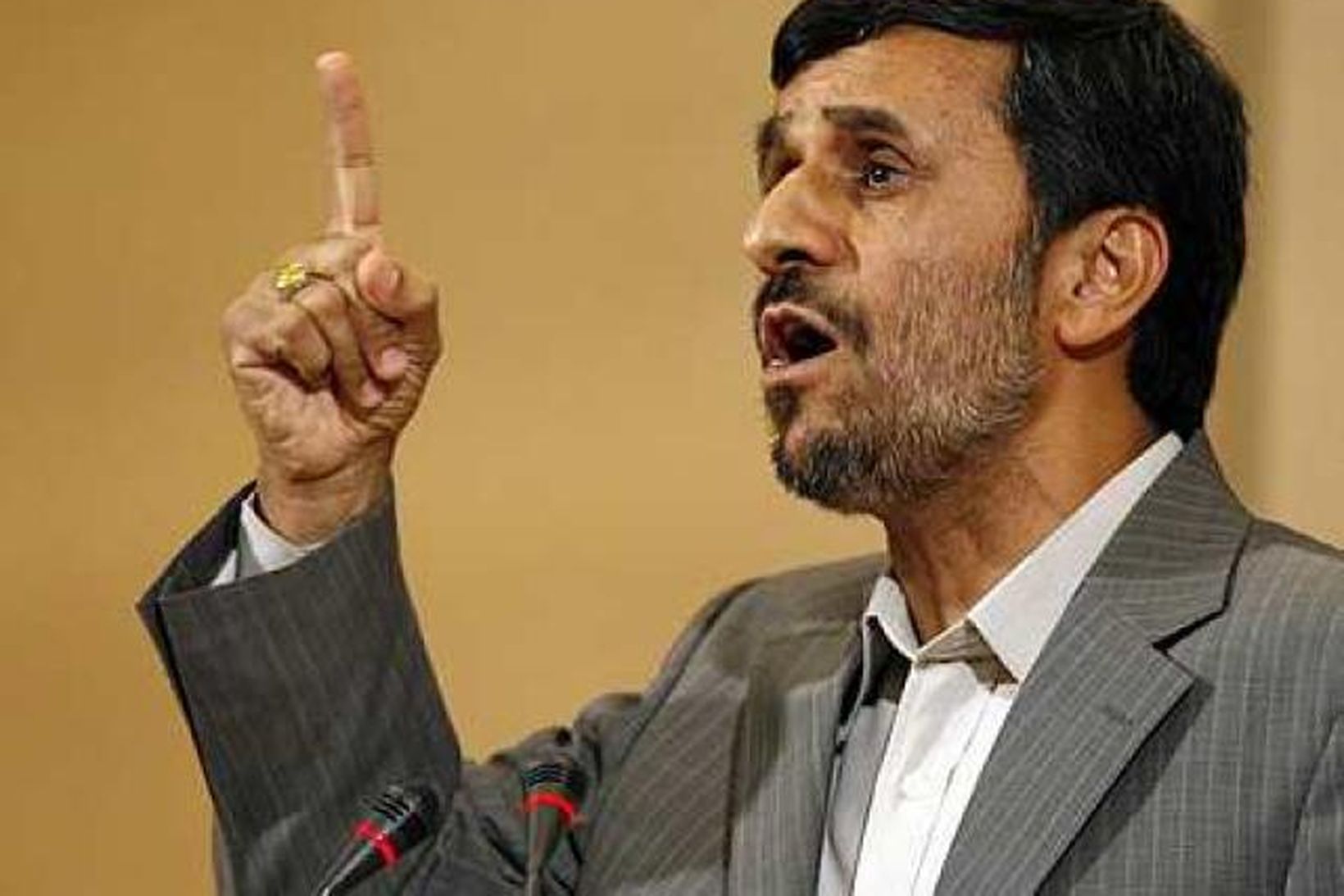 Mahmoud Ahmadinejad Íransforseti er hann ávarpaði Durban II ráðstefnu Sameinuðu …