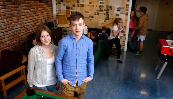 Unglinga Airwaves í fyrsta sinn