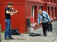 Fiðluleikari í Austurstræti