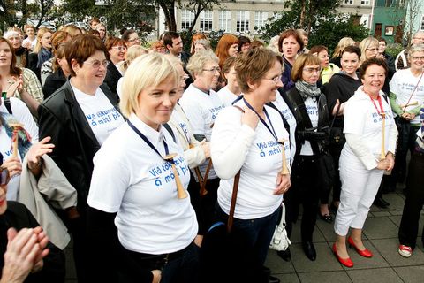 Midwives and their supporters at a public demonstration meeting in Austurvöllur last month.