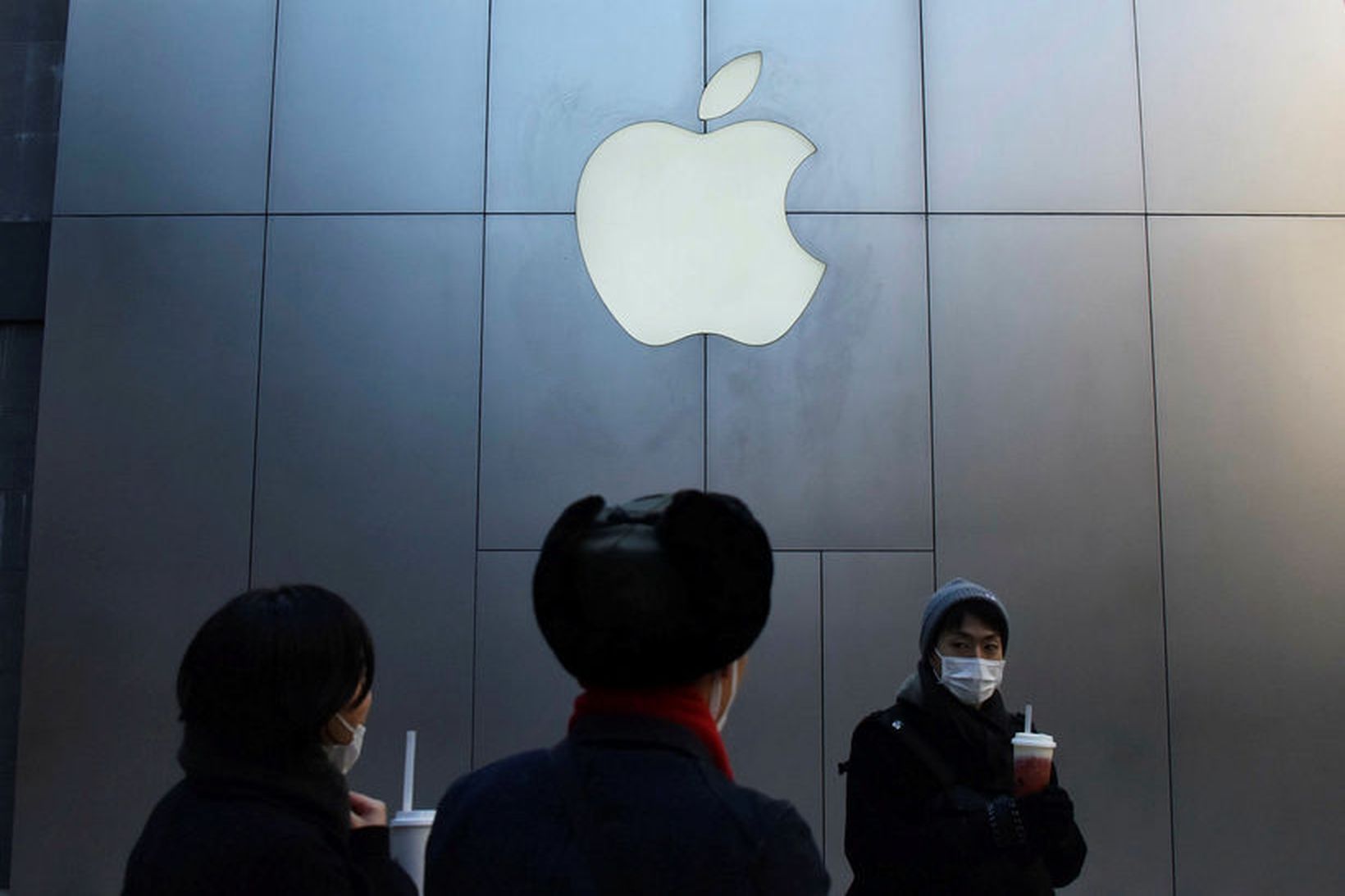 Sölutölurnar frá Kína, Hong Kong og Taívan valda Apple vonbrigðum. …