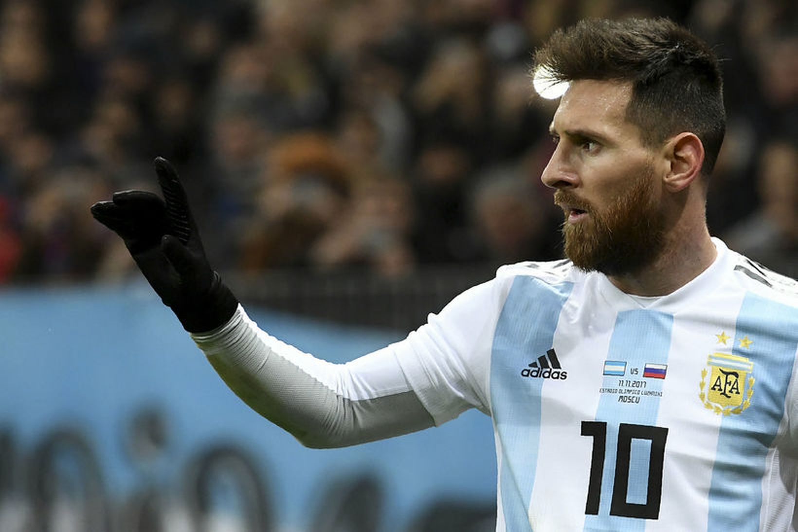Lionel Messi fyrirliði Argentínumanna.
