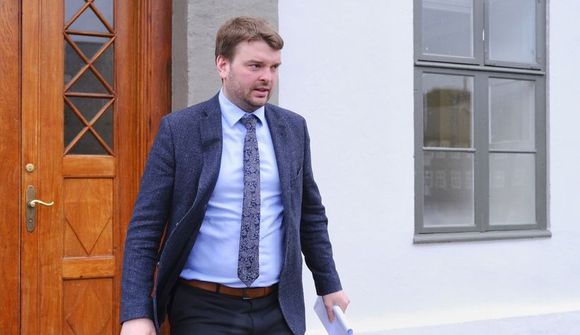 Fólk fái ekki pening fyrir að gera ekki neitt