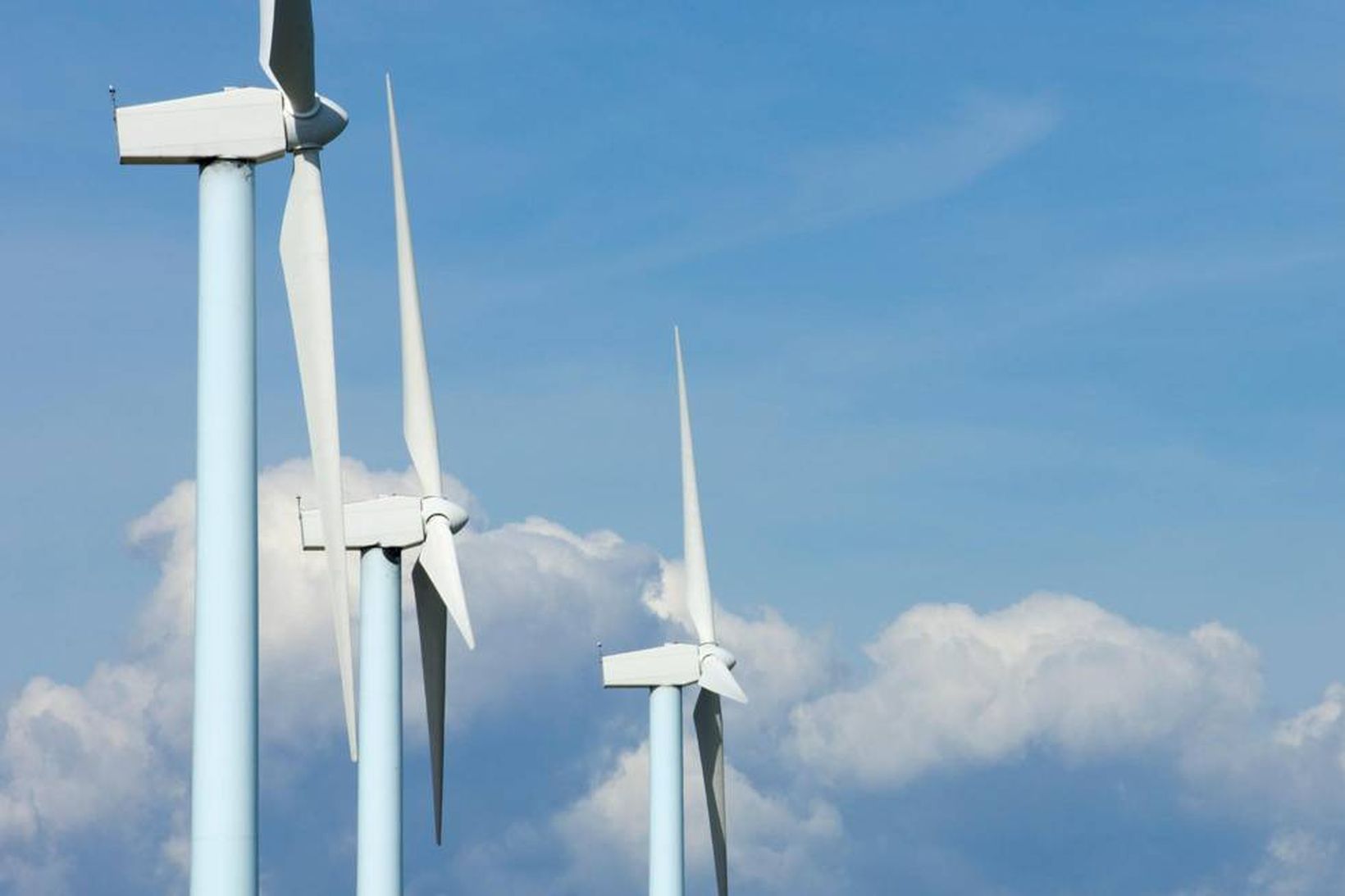 Vindmyllur á leið til landsins