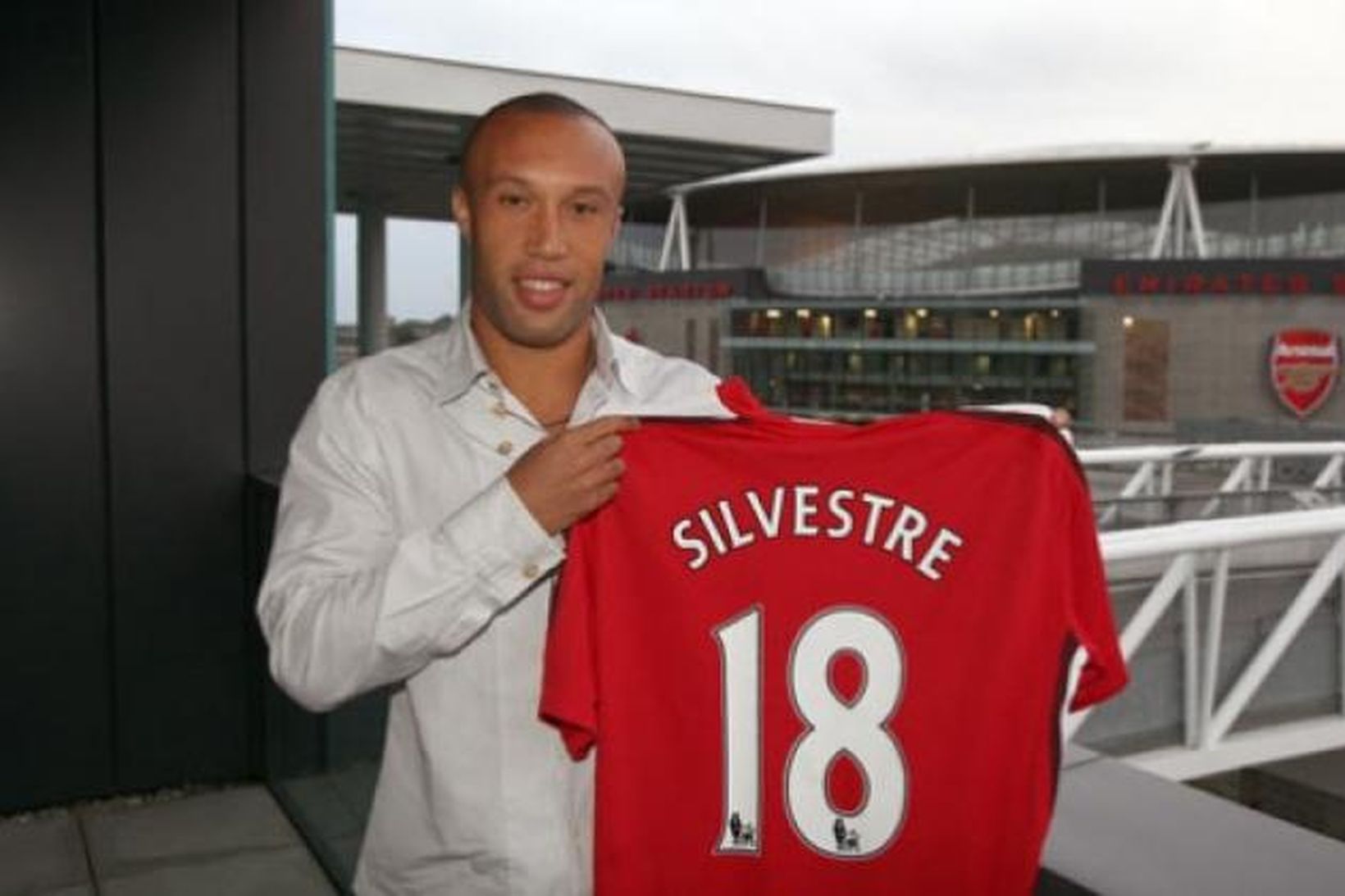 Mikael Silvestre leikmaður Arsenal.