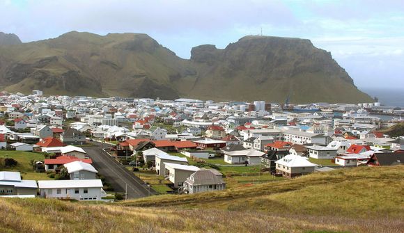 Ákærður fyrir kynferðisbrot í Eyjum