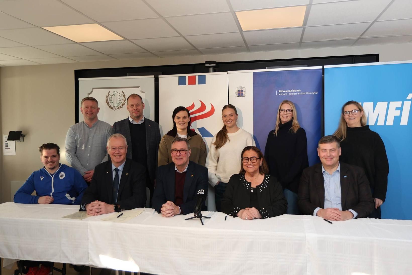 Tæpir tveir milljarðar í uppbyggingu íþróttastarfs