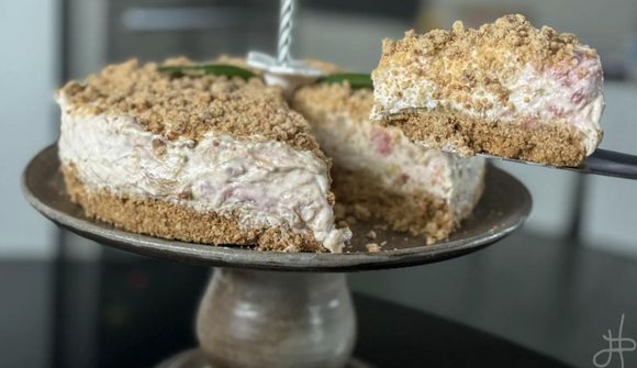 Syndsamlega góð rabarbaraostakaka sem þú verður að prófa