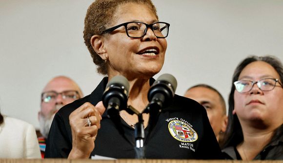 Útgöngubann áfram í Los Angeles