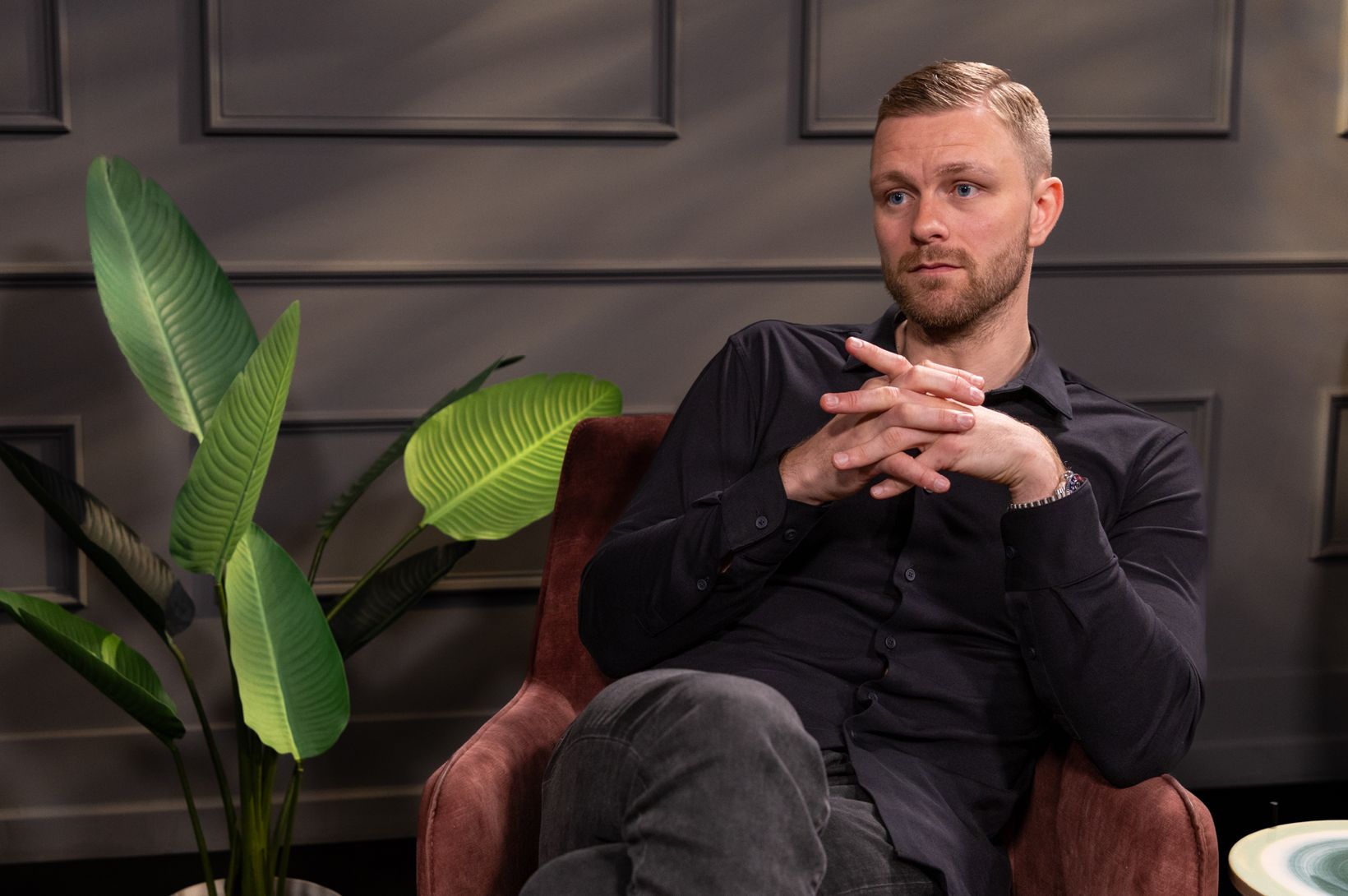 Aron sló á kjaftasögurnar
