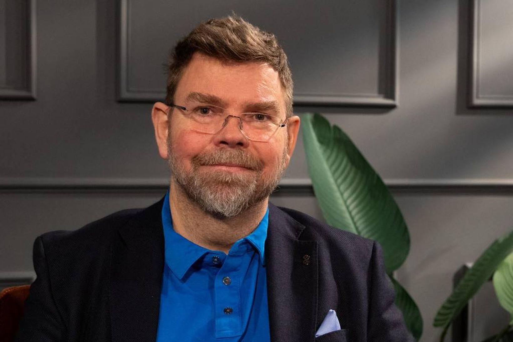 Jón Bjarki aðalhagfræðingur Íslandsbanka segir að miðað við verðbólguspá Seðlabankans …