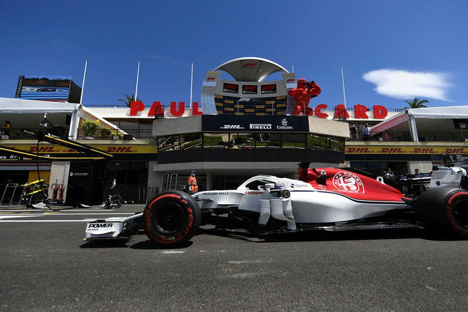 Romain Grosjean á Haas á heimavelli í Paul Ricard brautinni í Suður-Frakklandi.
